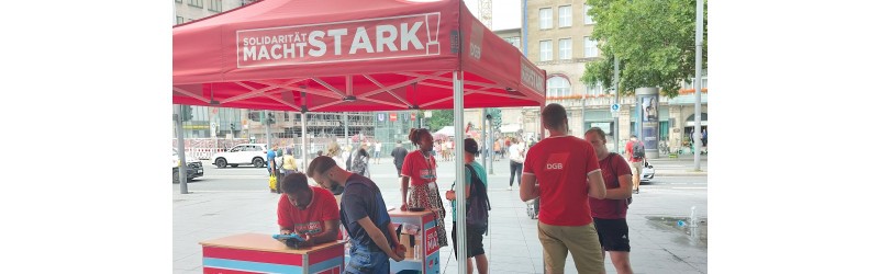 Du studierst Politikwissenschaften? Dann haben wir den perfekten Job für dich! Bewirb dich bei uns als Dialoger/Promoter (m/w/d)